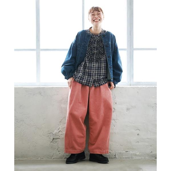 パンツ 大人に馴染む、ピンクのコーデュロイワイドパンツ レディース