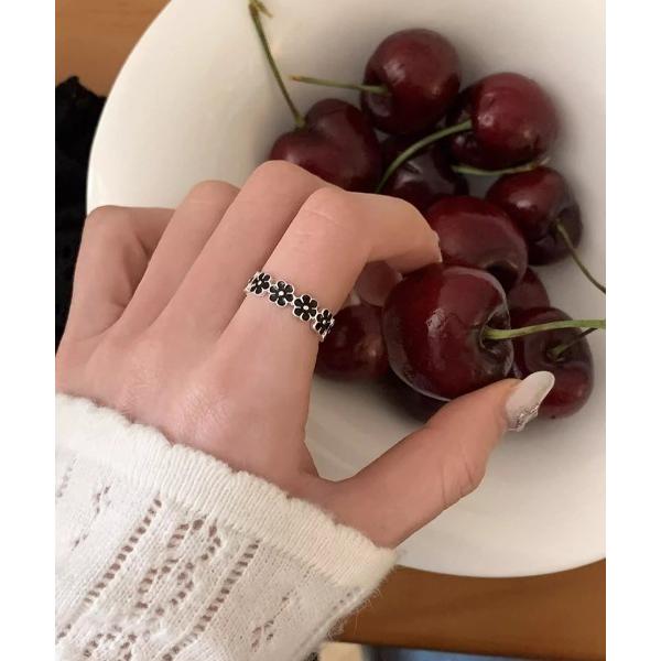 指輪 リング ブラックフラワーチェーンリング レディース