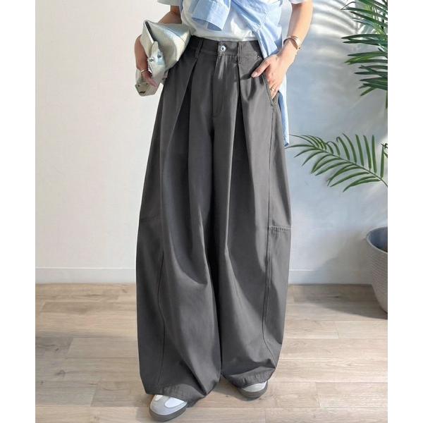 パンツ 旬なワイドシルエットが目を惹く１着♪タックバレルレッグパンツ レディース