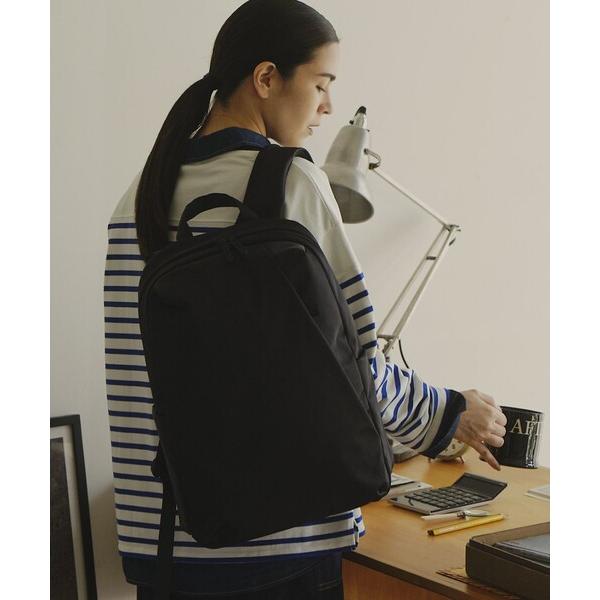 デイバック リュック 無重力リュックplus Mサイズ レディース