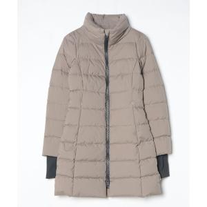 PRADA ベージュ ダウンジャケット ショート丈 38 ベージュ系 PRADA(プラダ) ダウンジャケット・コート(レディース