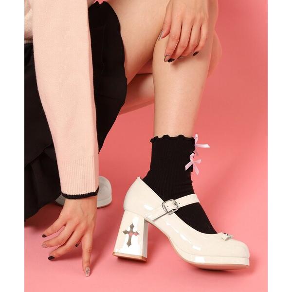 パンプス 厚底十字架くり抜きパンプス