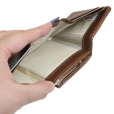 ミニウォレット ポケモン 三つ折りコンパクト財布 ポケットモンスター ピカチュウ ワッペン ミニ財布 かわいい 女の子向け 小学生 中学生 高校生 大人 Kmo 0971 シネマコレクション ヤフー店 通販 Yahoo ショッピング