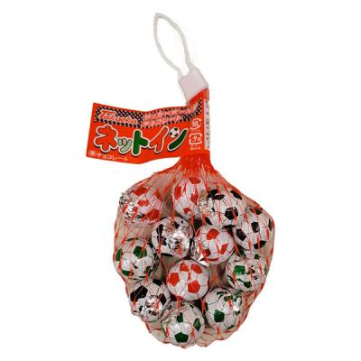高岡食品工業 ネットイン サッカー 4975162908937 1セット(12粒×12個)（直送品）