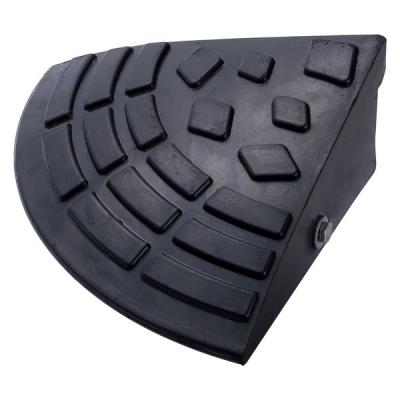 ゴム製 段差プレート コーナー 長さ 25cm×奥行 25cm×高さ 9.5cm 1個 現場のチカラ オリジナル