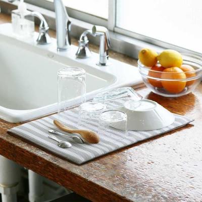 【アウトレット】食器の水切りマット デッシュマット 抗菌加工 Mサイズ 約30×42cm 1枚 LOHACO  オリジナル