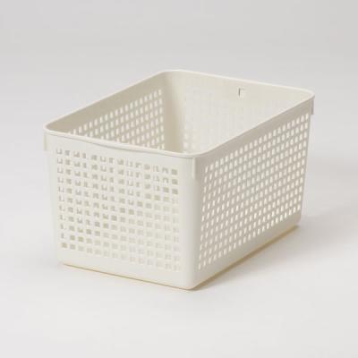 【均一価格】 収納バスケット  メッシュバスケット ディープ ホワイト　幅18.2×奥行26.4×高さ14.2cm １セット（２個） オリジナル