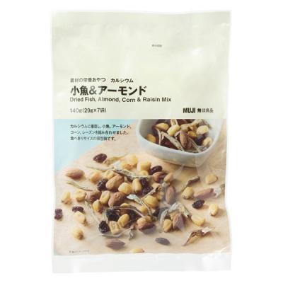無印良品 素材の栄養おやつ カルシウム 小魚＆アーモンド １４０ｇ（２０ｇ×７袋） 良品計画