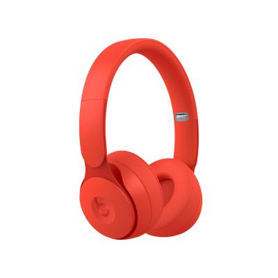 beats pro in store