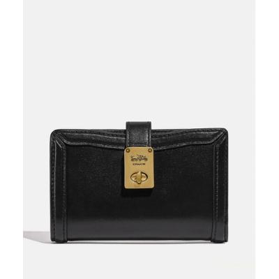 豪奢な 新作アイテム Coach ウォレット ハットン 折りたたみ財布 色 サイズを選択 ライトコーラル Binghamtonhots Com