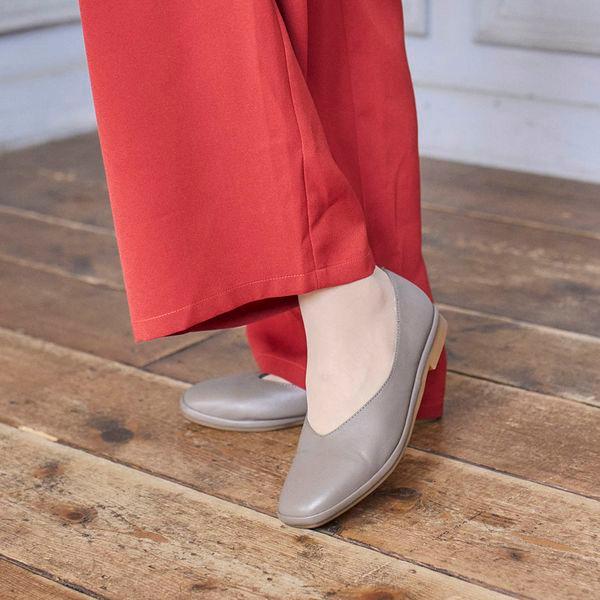 ing（イング） 23秋冬新色追加【サスティナブルシリーズ】Vカット