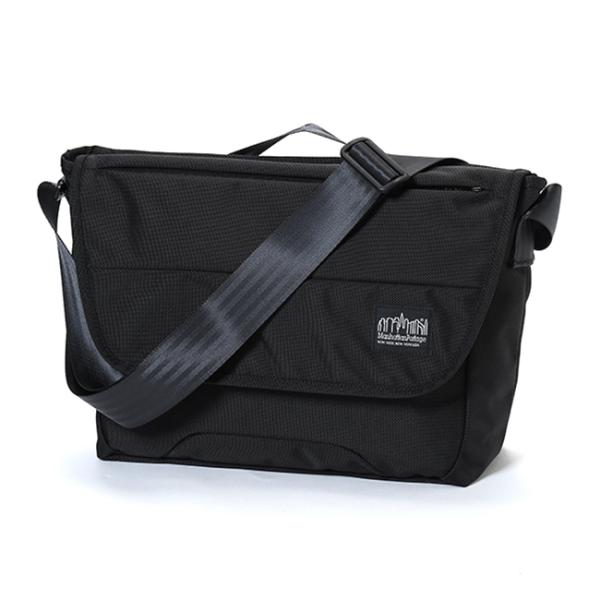 THE MET MESSENGER BAG