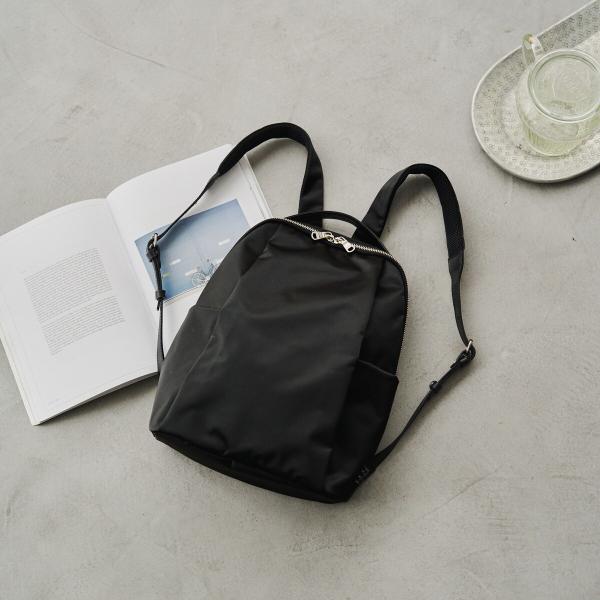 russet（ラシット） ＜背面メッシュ仕様＞クラウズナイロンリュック