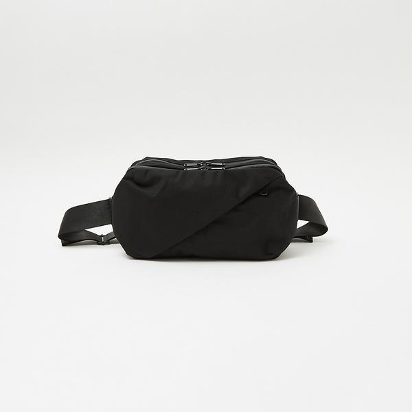 alfredoBANNISTER（アルフレッドバニスター） 【軽量、撥水】9L 素材
