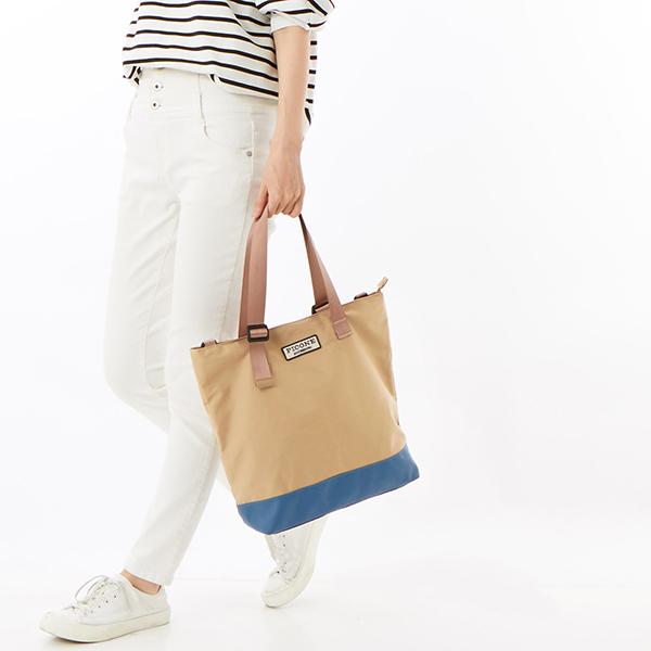 新品】ピッコーネアッチェッソーリ 牛革軽量 2way ショルダー 