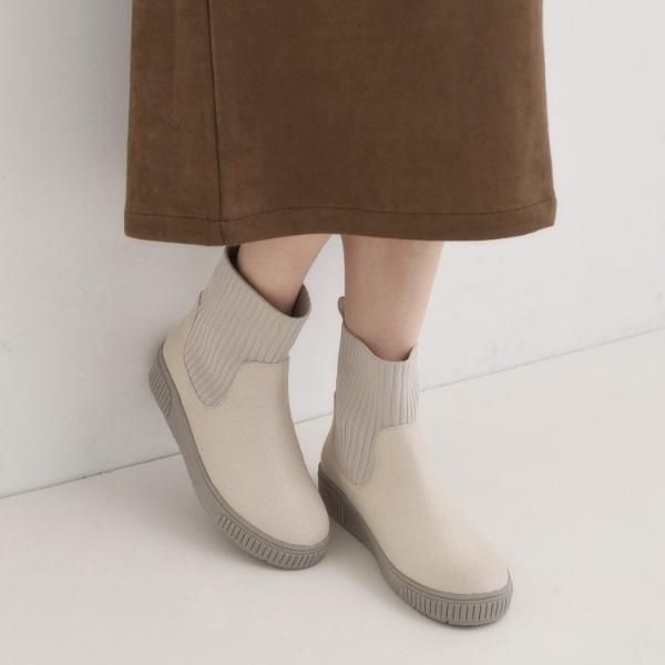 型番：C7014012ブランド：シューラルー商品名：【撥水低反発クッション】すっぽりラクラク はきぐちニットブーツカラー：アイボリー（００４）/ブラック（０１９）/キャメルブラウン（０４１）/トープ（０５４）/レッド（０６３）/ブラック（８...