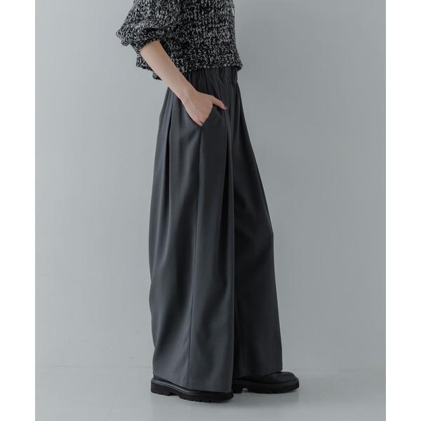 URBAN RESEARCH（アーバンリサーチ） ストレッチタックギャザーワイド