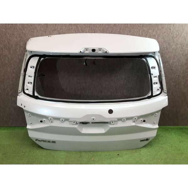 ライズ A200A/A210A ロッキー 純正 バックドア リアゲート 67149-B1180