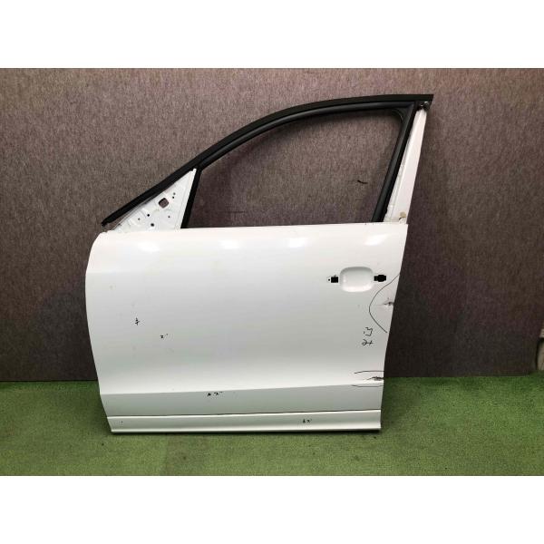 S*i様 【送料込み】アウディQ5 8R後期（前期モデル取付可）　左右LEDテー 09428_1a24062605