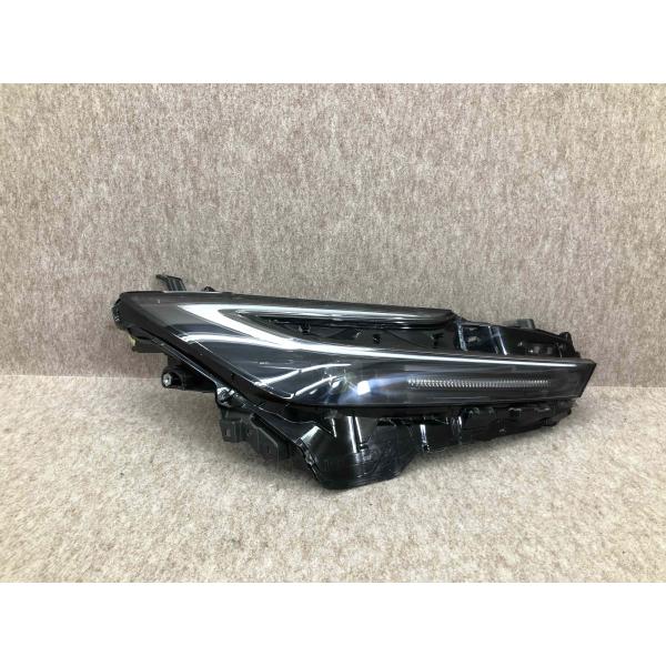 磨き済み トヨタ プリウス MXWH60/65 ZVW60 純正 右 LED ヘッドライト