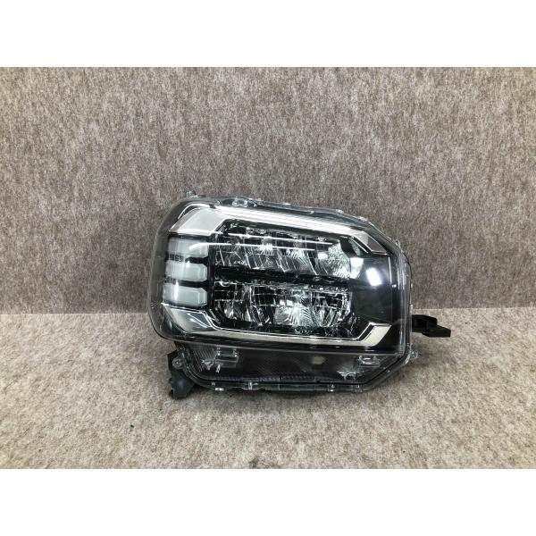 ダイハツ 純正 タフト LA900S LA910S LED 右 ヘッドライト KOITO 100