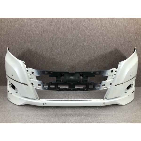 トヨタ エスクァイア 80系 純正品 フロントバンパー 52119-28L30