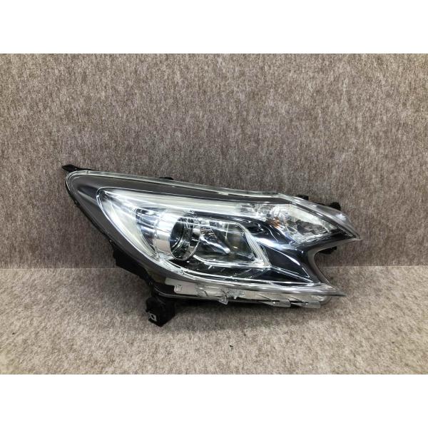 美品 磨き済み 日産 NOTE ノート E12 中期 右ライト 右ヘッドライト