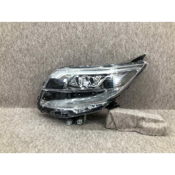2144842 ノア G/X 80系 後期 左ライト LED KOITO 28-239 A ZRR80G