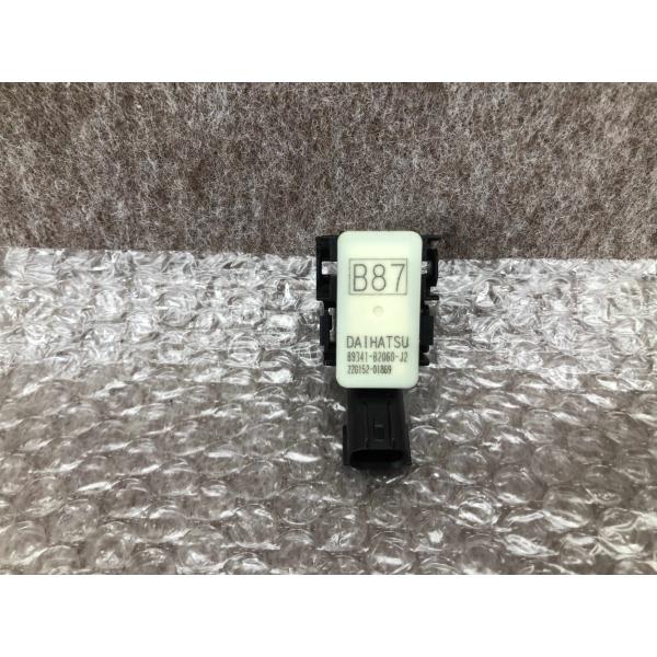 アキュレート　ダントレス　DX2-600NN カスタムパーツ付属品 タントカスタム LA650S LA660S 純正 クリアランスソナー センサー