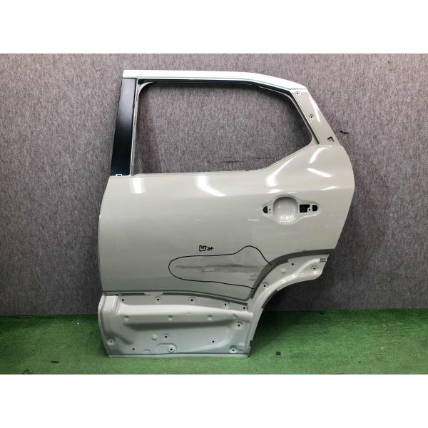 スズキ クロスビー XBEE MN71S 純正 左 リアドア : 拓海商事ヤフー店