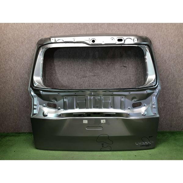 レクサス LM 10系 リアゲート/バックドア LM500h TAWH15W : 拓海商事