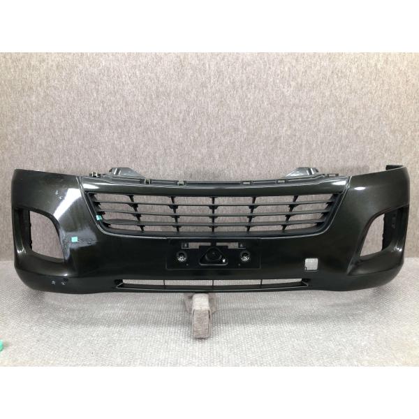 NV350 キャラバン　ワイド　フロントバンパー　直接限定 日産（NISSAN） NV350 キャラバン ワイド E26 系 〜H29.6 前期