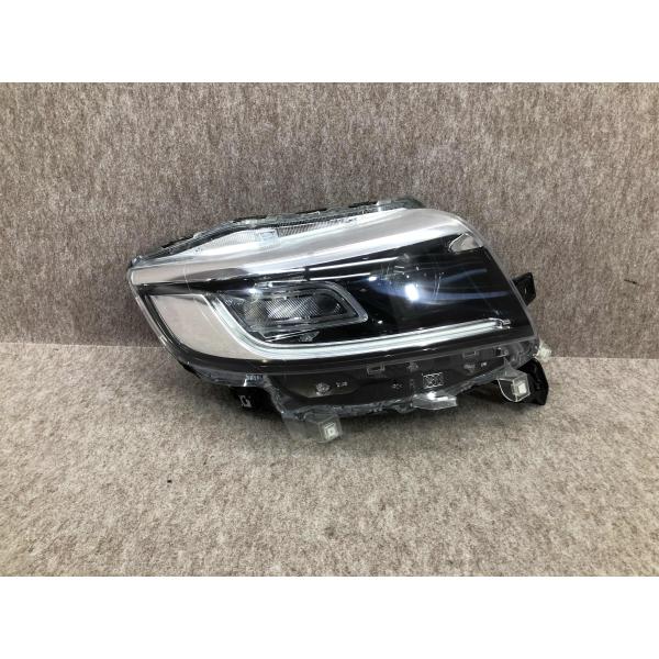 5枚目ステー損傷　スズキ スペーシア ヘッドライト右 磨き済み スズキ スペーシア カスタム MK35S 純正 ヘッドランプ 右 LED