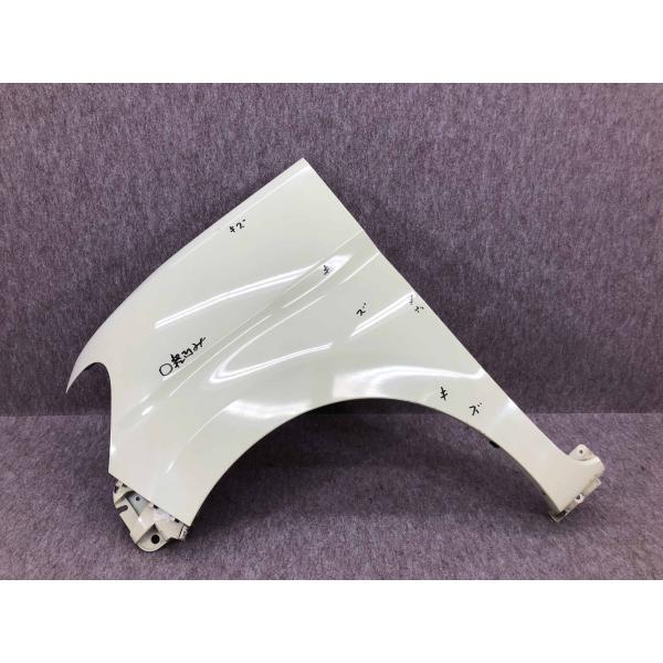 タント LA600S 純正 左フェンダー 53812-B2660 R59 ダイハツ タント LA600S LA610S 純正 左 フロント フェンダー 53812