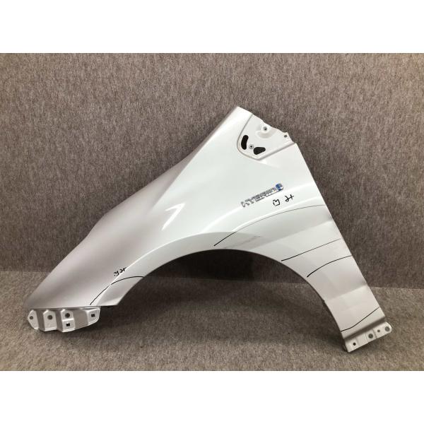 トヨタ プリウス 50系 純正 左フェンダー ZVW50/ZVW51/ZVW55 : 拓海