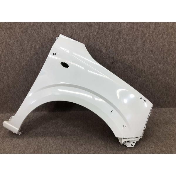 スズキ アルト HA36S/HA36V 純正 右 フロントフェンダー 57611-74P0