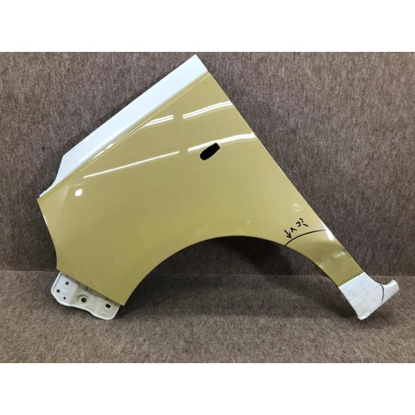 ダイハツ ムーヴ キャンバス LA850S/LA860S 純正 左フェンダー : 拓海