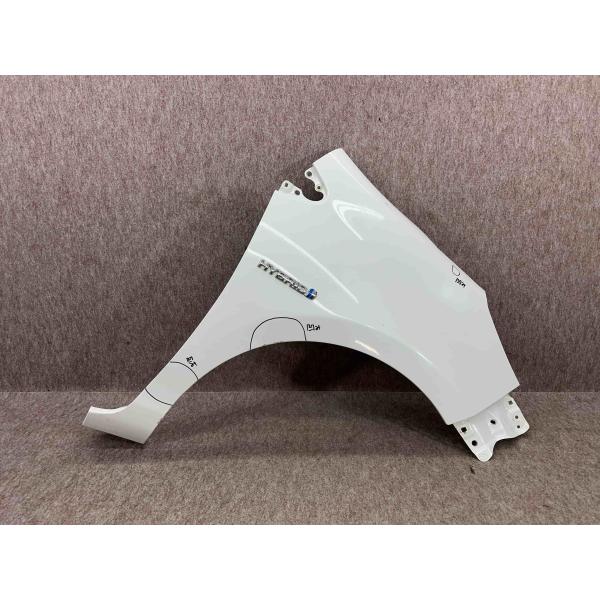 トヨタ アクア NHP10 後期 純正 右 フェンダー : 拓海商事ヤフー店