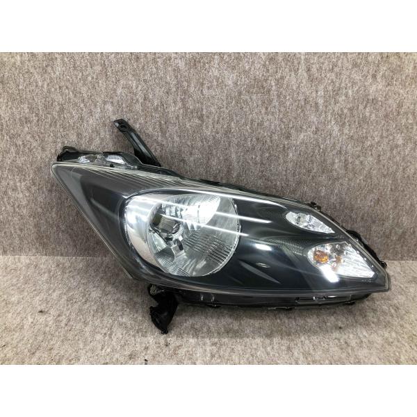 フリードヘッドライトセット ホンダ 200-749-X☆美品☆LED☆GB7/GB8 フリードハイブリッド