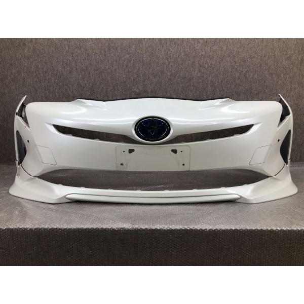 トヨタ プリウス 50系 ZVW50/ZVW51/ZVW55 純正 フロントバンパー 52119