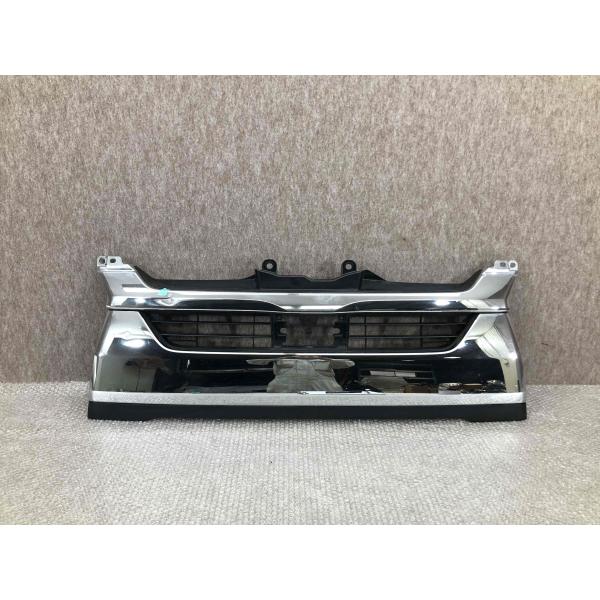 トヨタ 6型 200系 ハイエース 標準 フロントグリル 53100-26670 メッキ