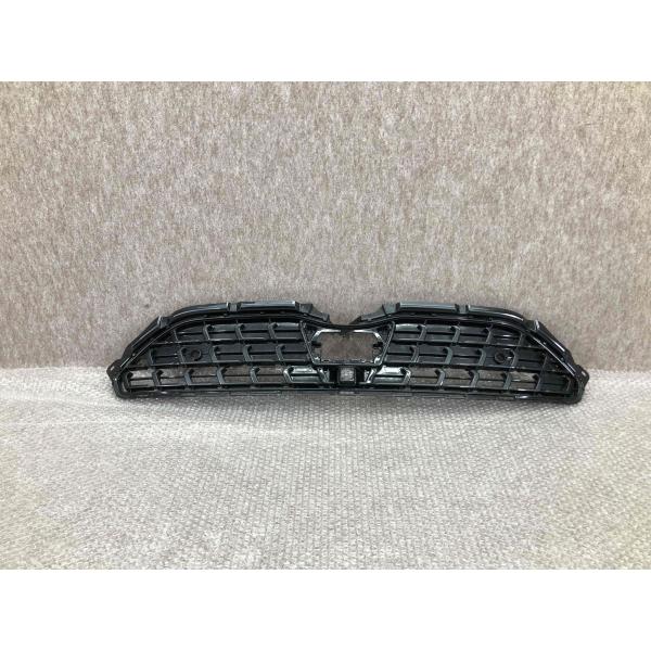 トヨタ ヤリスクロス MXPB10 MXPJ10 純正 フロント グリル 53101-52790