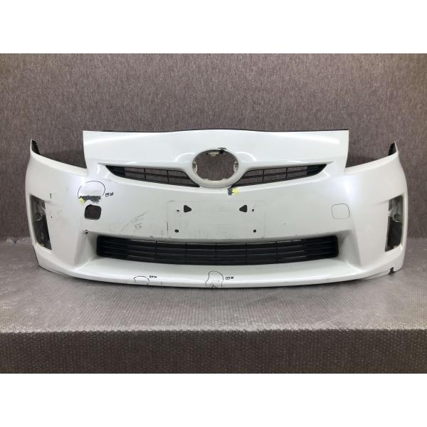 トヨタ プリウス 30系 ZVW30 前期 純正 フロントバンパー 52119-47080