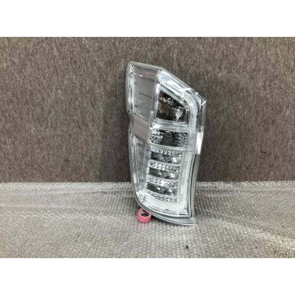 RK5/RK6 純正　STANLEY W0587 LED ステップワゴンスパーダ 送料込 即決 ステップワゴン スパーダ RK5/RK6 後期 クール