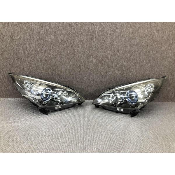 ステップワゴン ヘッドライト左右 HID RG1 RG2 100-22594 磨き済み ステップワゴン RG1/RG2/RG3 ヘッドライト 左右 KOITO 100