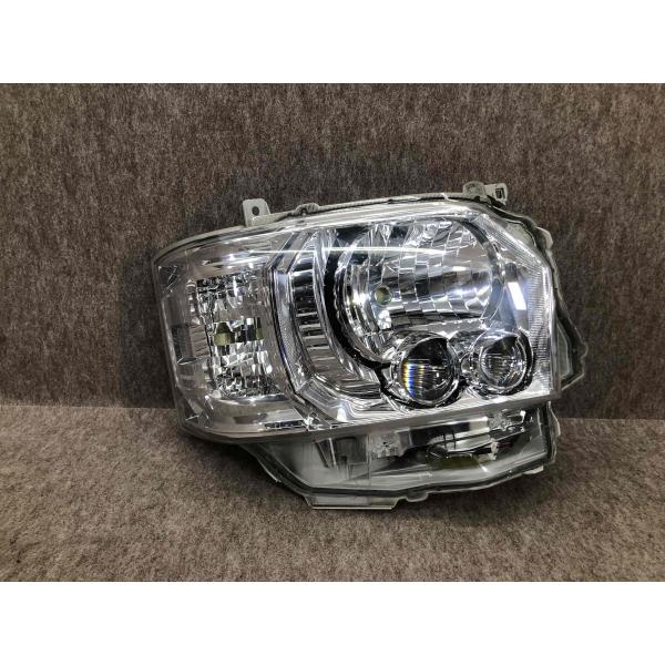 美品 磨き済み 純正 200系 ハイエース 4型 5型 6型 後期 LED ヘッド