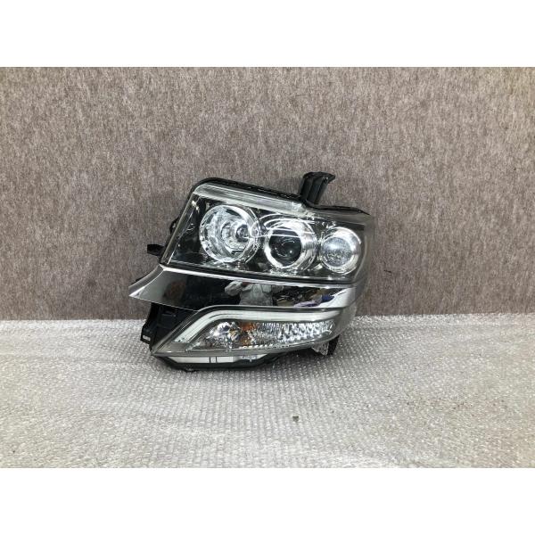 ホンダ N-BOX  左ヘッドライト ホンダ 純正 N-BOX 《 JF1 》 左ヘッドライト 33150-TY0-003 P21900