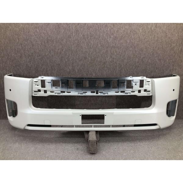 トヨタ ハイエース 標準 4型 5型 6型 200系 純正 フロントバンパー