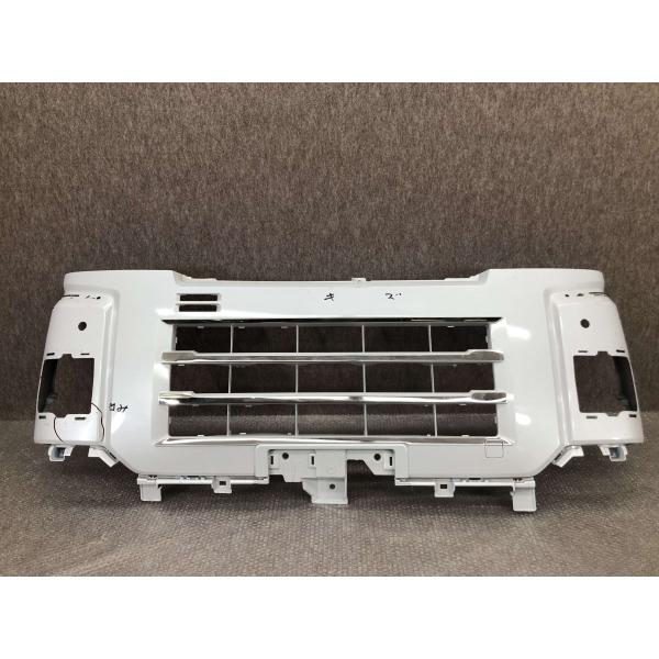 ハイゼット S700V S710V 純正フロントバンパー 52119-B5220 ダイハツ ハイゼット S700V S710V 純正 フロントバンパー 52119-B5220