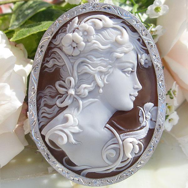 CAMEO Ciro Accanito作 シェルカメオ 天然ダイヤモンド 0.04ct CAMEO Ciro Accanito作 シェルカメオ 天然ダイヤモンド 0.04ct